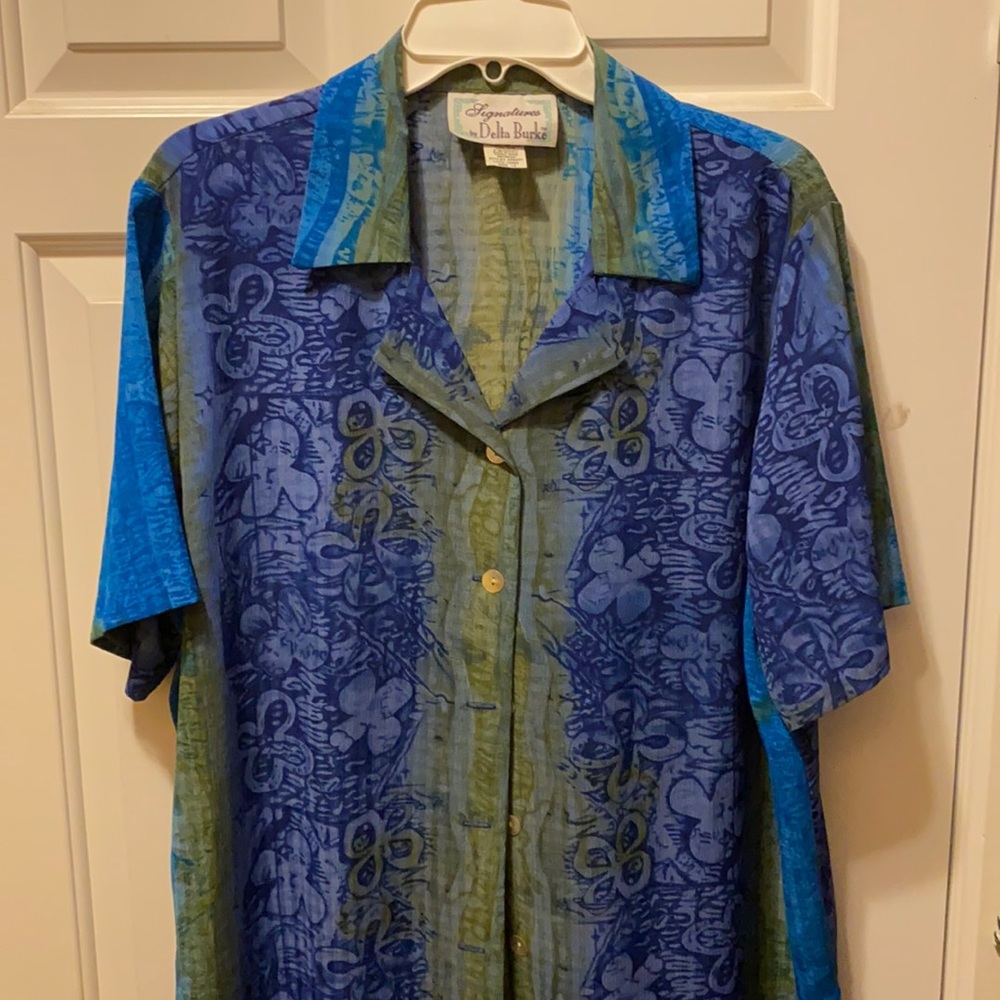 Delta Burke top and pants set